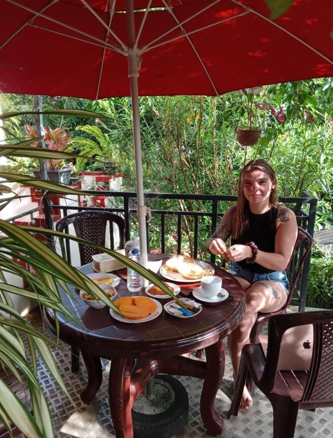 Tissa Rainbow Guest & Yala Hotel Tissamaharama Eksteriør billede